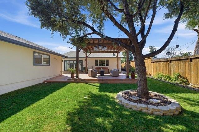 17881 Los Alamos Drive, Saratoga, CA 95070