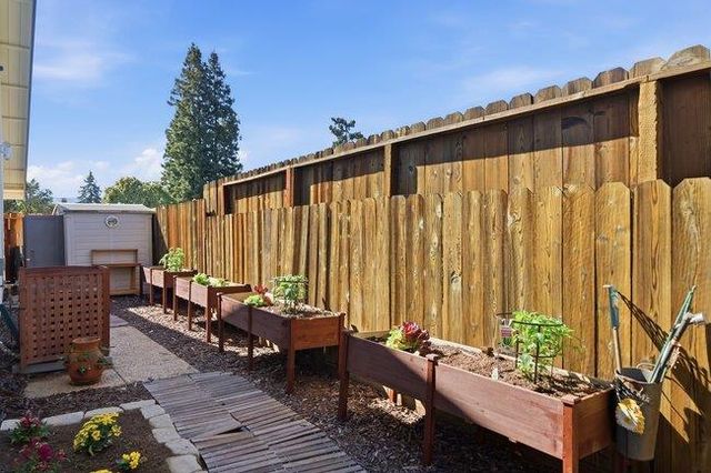 17881 Los Alamos Drive, Saratoga, CA 95070