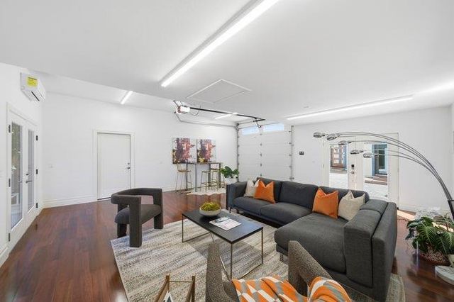 17881 Los Alamos Drive, Saratoga, CA 95070