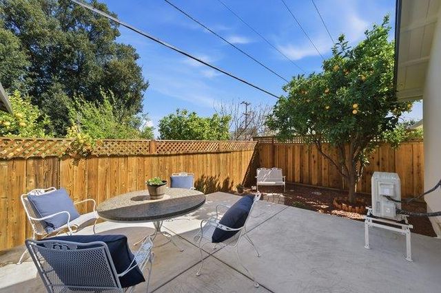 17881 Los Alamos Drive, Saratoga, CA 95070