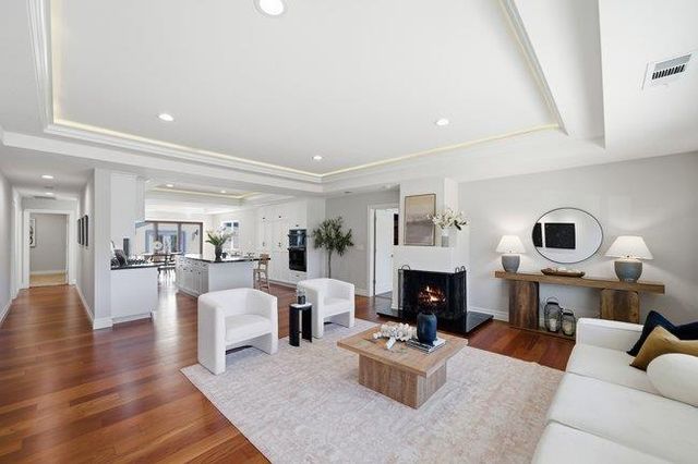 17881 Los Alamos Drive, Saratoga, CA 95070