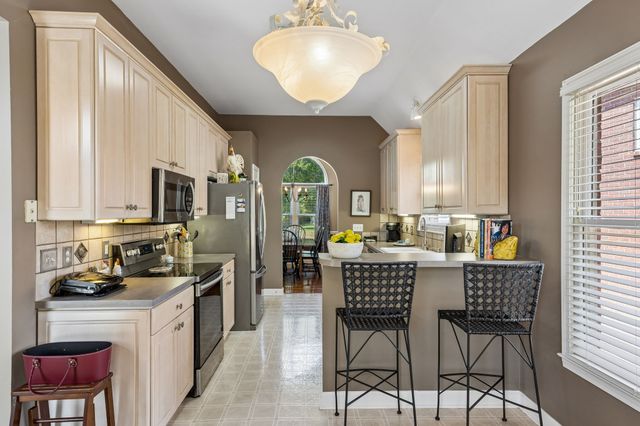 5553 Peninsula Park Lndg, Hermitage, TN 37076