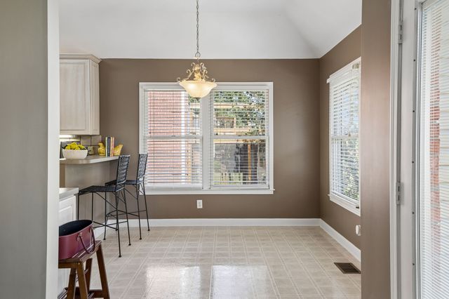 5553 Peninsula Park Lndg, Hermitage, TN 37076