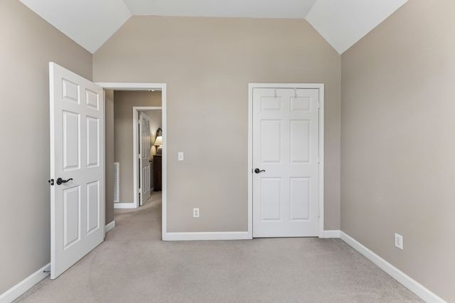 5553 Peninsula Park Lndg, Hermitage, TN 37076