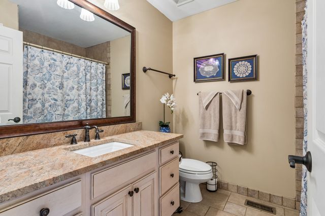 5553 Peninsula Park Lndg, Hermitage, TN 37076