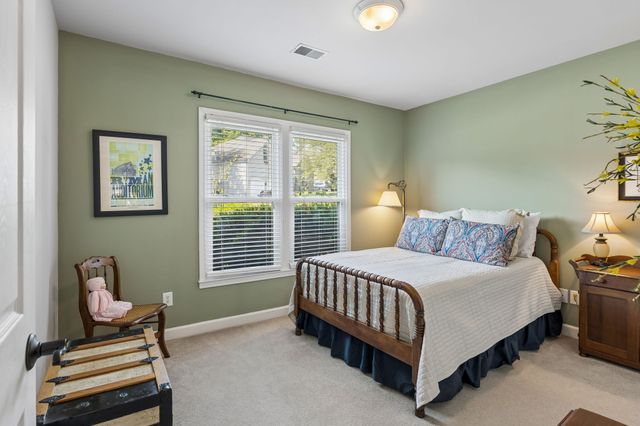 5553 Peninsula Park Lndg, Hermitage, TN 37076