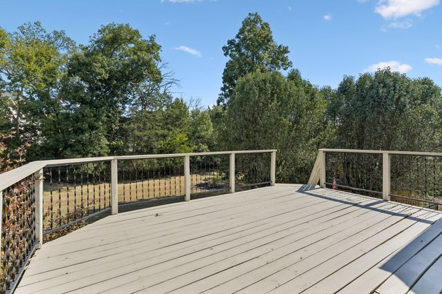 5553 Peninsula Park Lndg, Hermitage, TN 37076