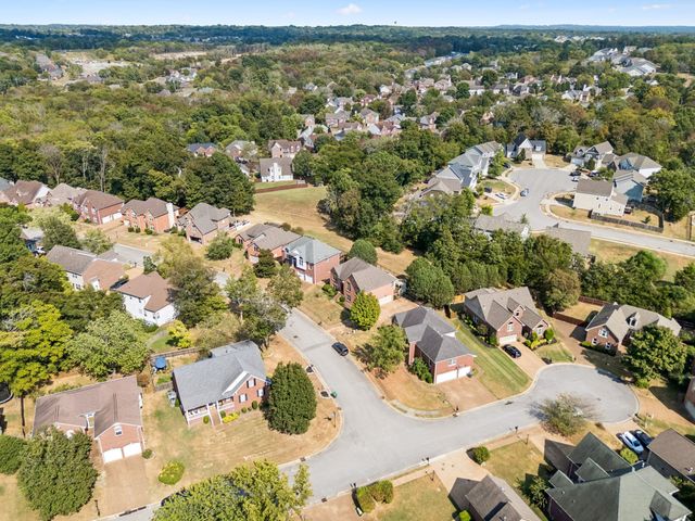 5553 Peninsula Park Lndg, Hermitage, TN 37076