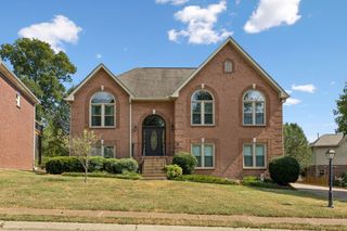 5553 Peninsula Park Lndg, Hermitage, TN 37076