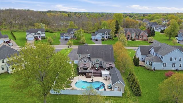 100 Triple Diamond, Penfield, NY 14580