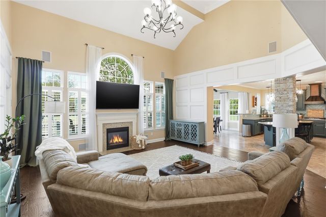 100 Triple Diamond, Penfield, NY 14580