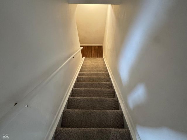 1616 Walpole Lane, Indianapolis, IN 46231