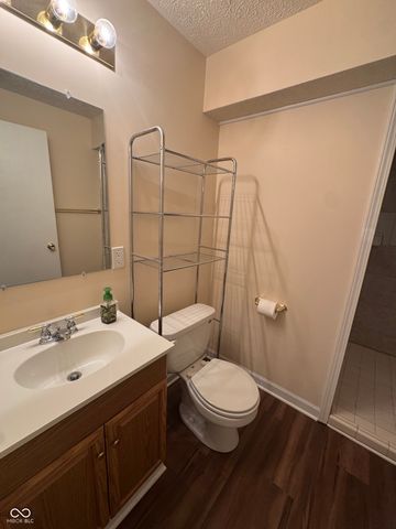 1616 Walpole Lane, Indianapolis, IN 46231