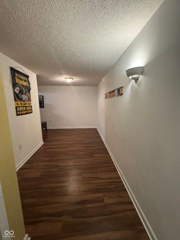 1616 Walpole Lane, Indianapolis, IN 46231