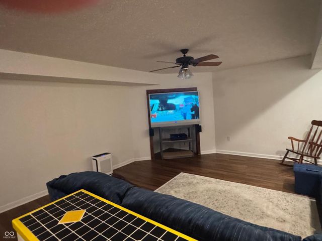 1616 Walpole Lane, Indianapolis, IN 46231