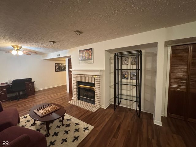 1616 Walpole Lane, Indianapolis, IN 46231