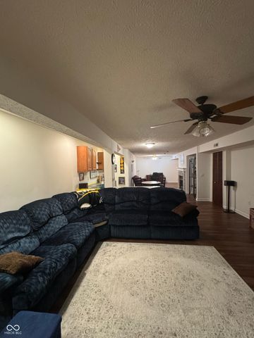 1616 Walpole Lane, Indianapolis, IN 46231