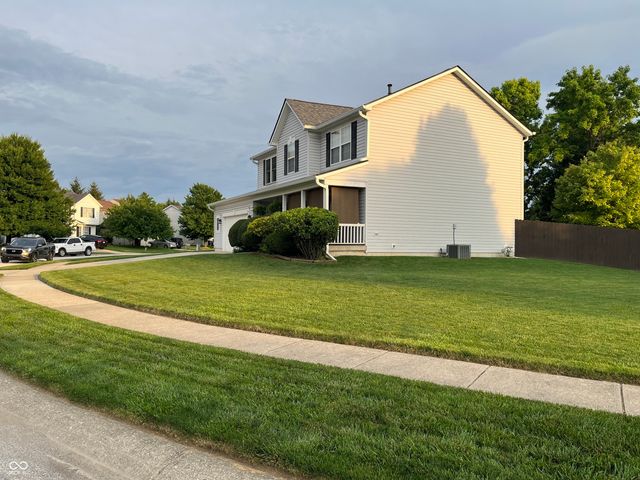 1616 Walpole Lane, Indianapolis, IN 46231