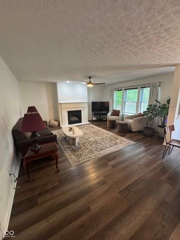1616 Walpole Lane, Indianapolis, IN 46231