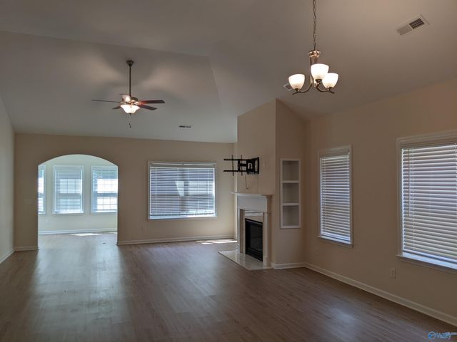 15040 Lakeside Trail, Huntsville, AL 35803