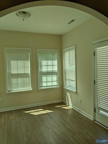 15040 Lakeside Trail, Huntsville, AL 35803