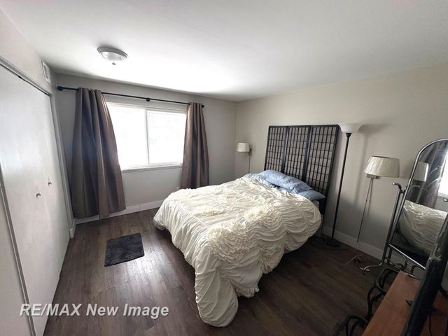 102 Provincial Court 40, Saginaw, MI 48638