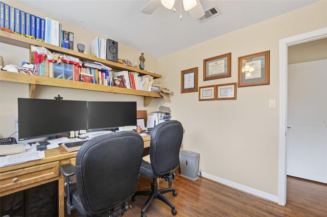 11230 Huggins Drive, Houston, TX 77035