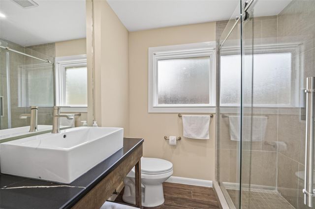 11230 Huggins Drive, Houston, TX 77035