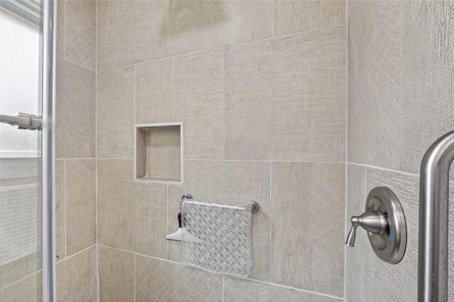11230 Huggins Drive, Houston, TX 77035