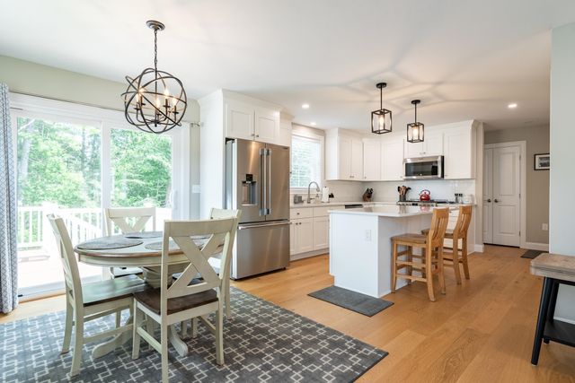 10 Banner Drive, Dover, NH 03820