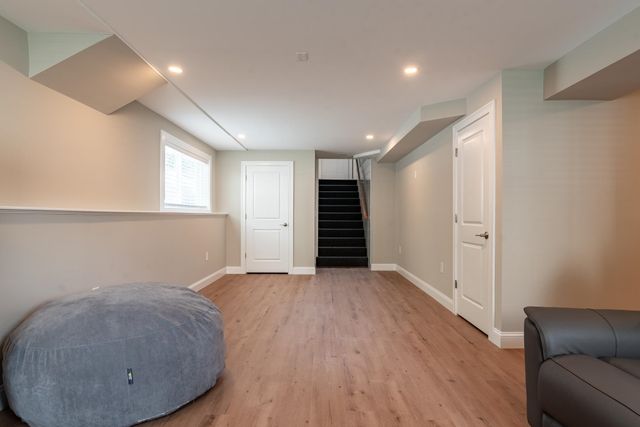 10 Banner Drive, Dover, NH 03820