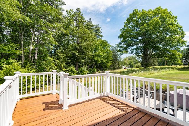 10 Banner Drive, Dover, NH 03820
