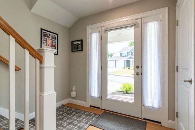 10 Banner Drive, Dover, NH 03820