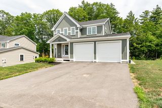 10 Banner Drive, Dover, NH 03820