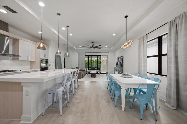 13225 Faberge Place, Palm Beach Gardens, FL 33418