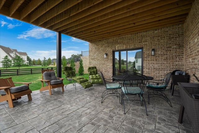202 The Backstretch, Nicholasville, KY 40356