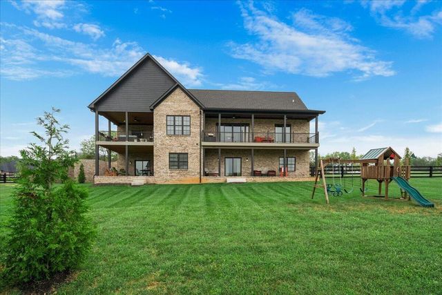202 The Backstretch, Nicholasville, KY 40356