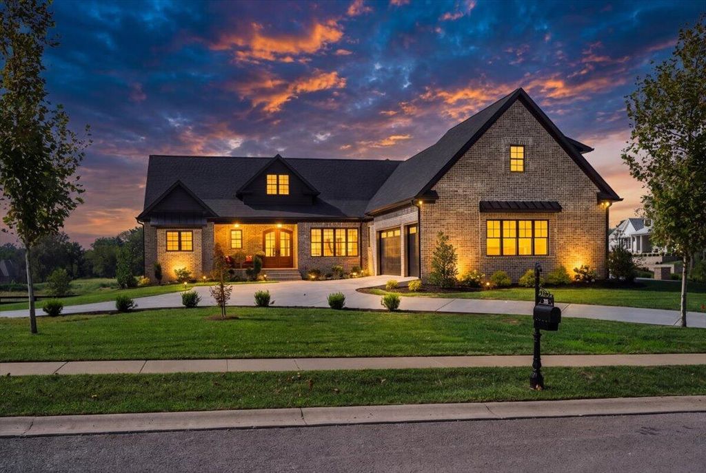 202 The Backstretch, Nicholasville, KY 40356