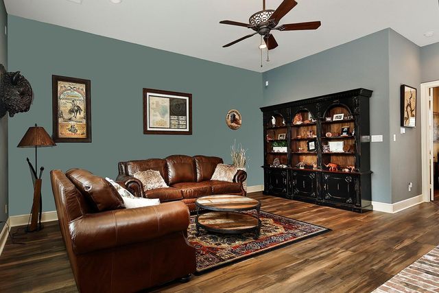 103 Windfair Loop, Montgomery, TX 77316