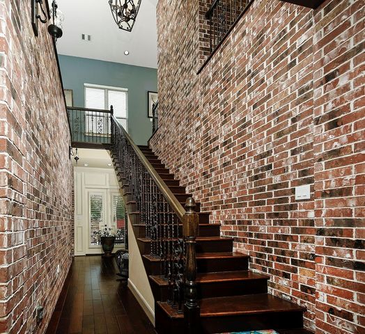 103 Windfair Loop, Montgomery, TX 77316