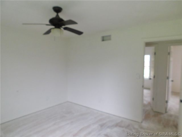 1828 Fall Run Court, New Albany, IN 47150