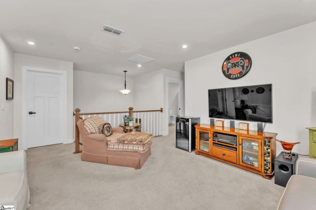 300 Beckman Drive, Greenville, SC 29605