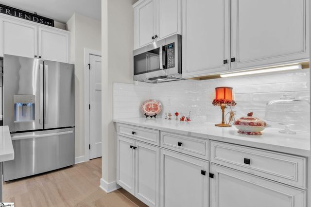 300 Beckman Drive, Greenville, SC 29605