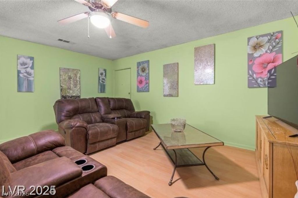 3255 Liahona Way, Las Vegas, NV 89121 — photo 4