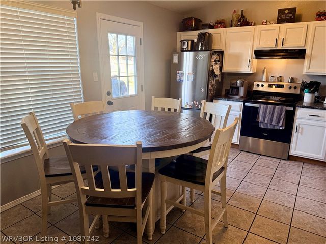 175 Ridgecrest Drive, Greenwood, AR 72936