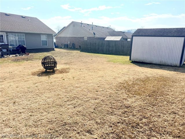 175 Ridgecrest Drive, Greenwood, AR 72936