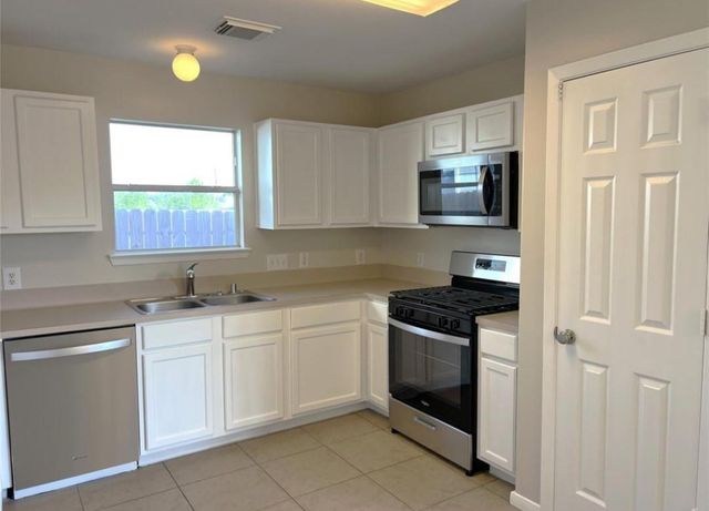 19530 Buckland Park Drive, Katy, TX 77449