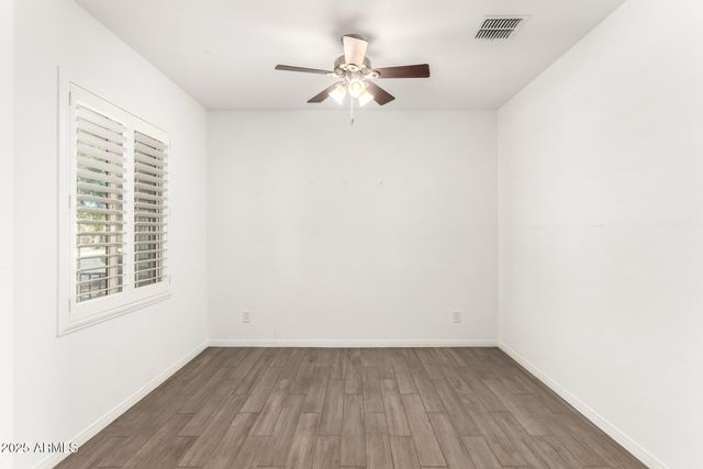 17987 W REDWOOD Lane, Goodyear, AZ 85338