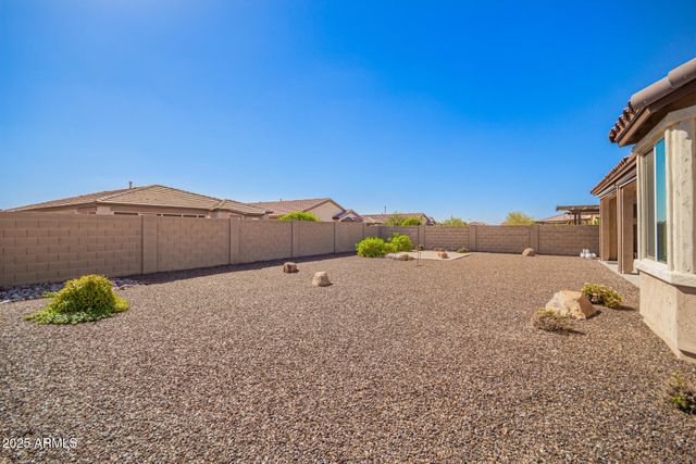 17987 W REDWOOD Lane, Goodyear, AZ 85338