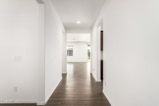 17987 W REDWOOD Lane, Goodyear, AZ 85338